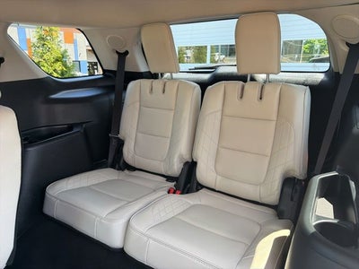 2019 Ford Explorer Platinum