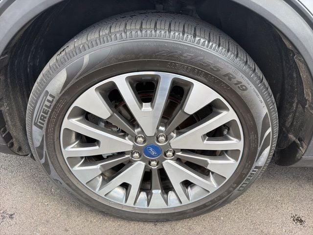 2020 Ford Escape Hybrid Titanium