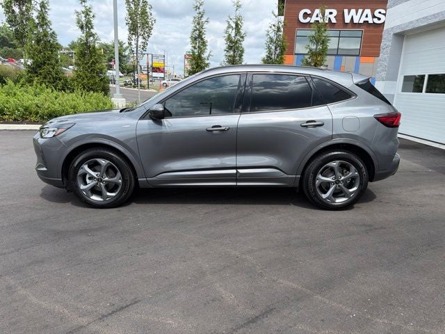 2023 Ford Escape Hybrid ST-Line Select