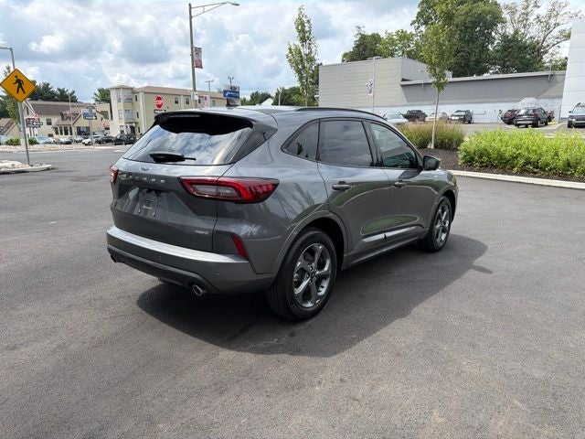 2023 Ford Escape Hybrid ST-Line Select