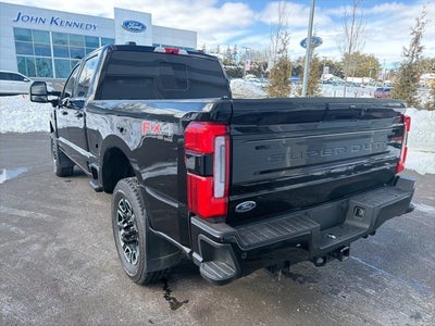 2025 Ford F-350SD Platinum