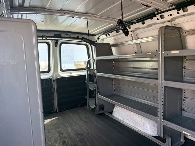 2018 Chevrolet Express 2500 Work Van Cargo
