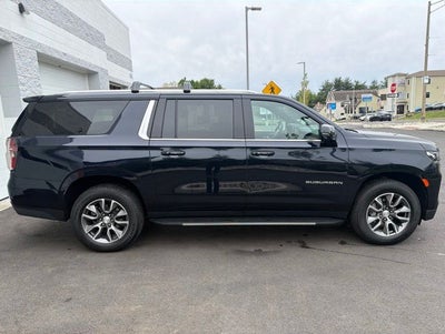 2023 Chevrolet Suburban LT