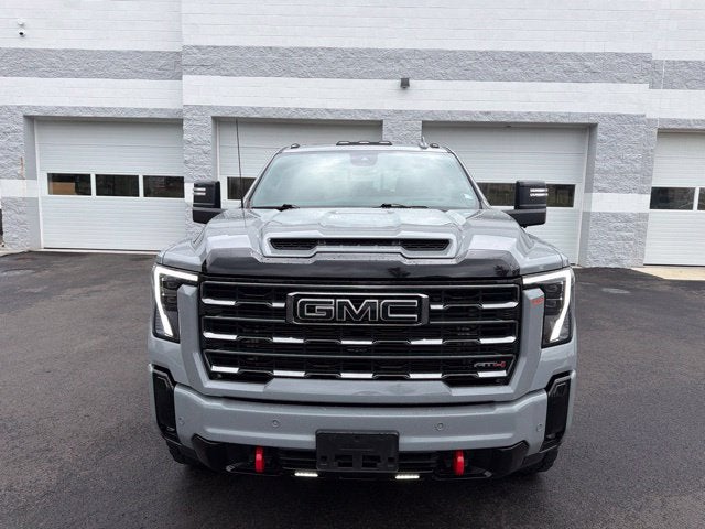 2025 GMC Sierra 3500HD AT4