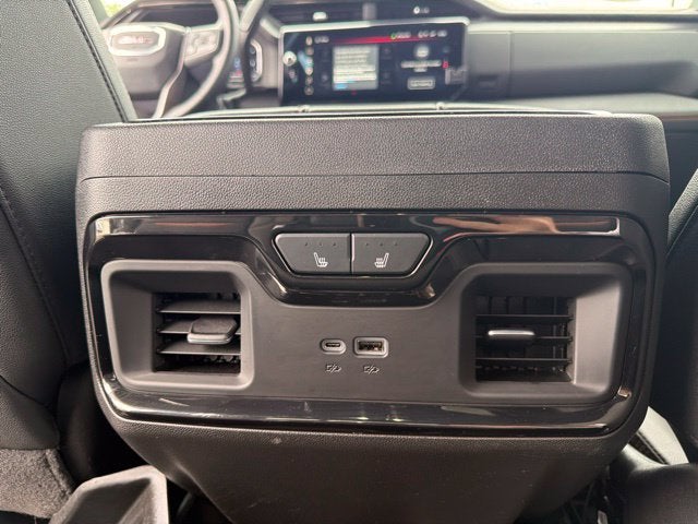 2025 GMC Sierra 3500HD AT4