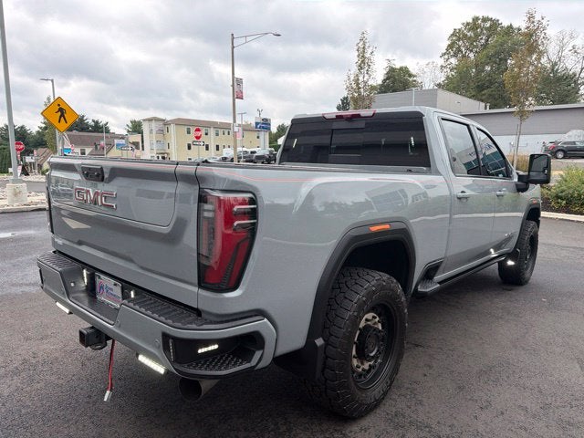 2025 GMC Sierra 3500HD AT4