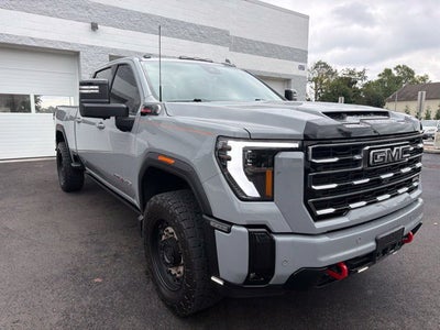 2025 GMC Sierra 3500HD AT4