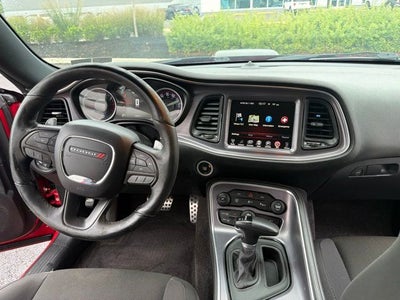 2016 Dodge Challenger R/T Shaker