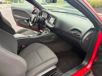 2016 Dodge Challenger R/T Shaker