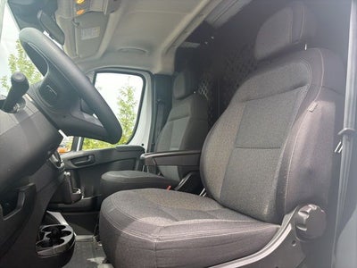 2025 RAM ProMaster 2500 Base