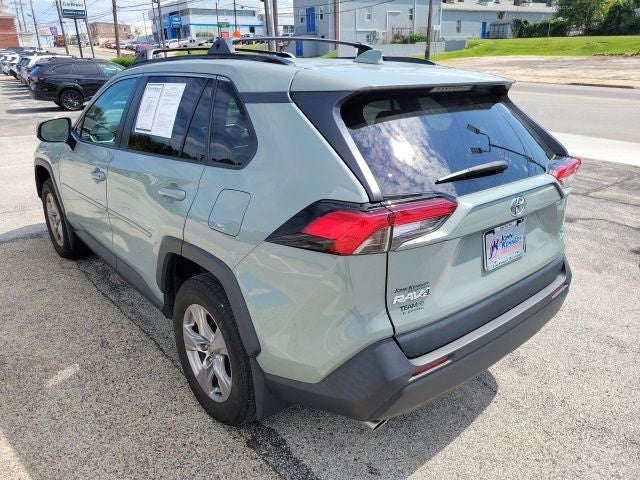 2023 Toyota RAV4 XLE