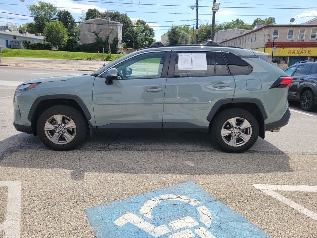 2023 Toyota RAV4 XLE