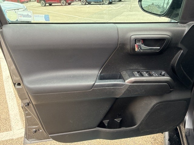 2021 Toyota Tacoma TRD Off-Road V6