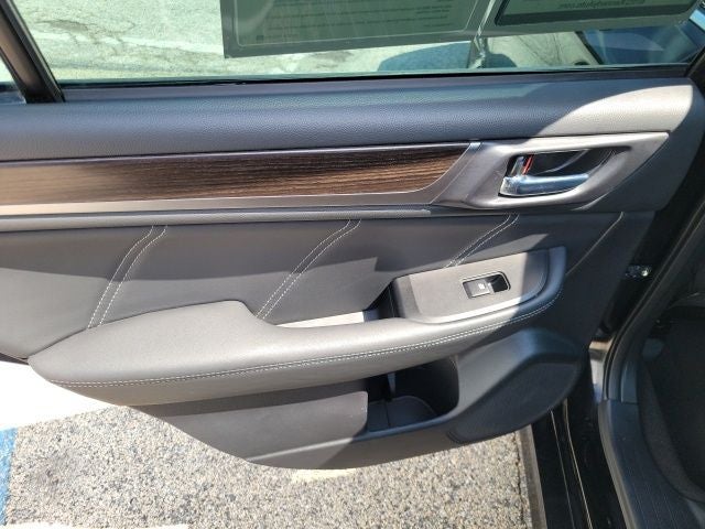 2018 Subaru Legacy 3.6R Limited