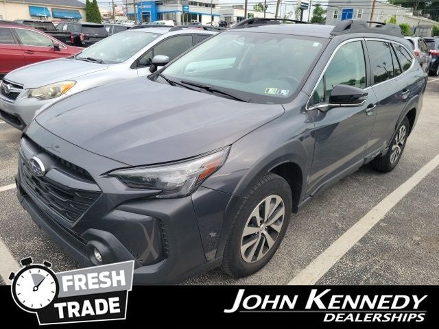 2024 Subaru Outback Premium's photo