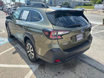2025 Subaru Outback Premium