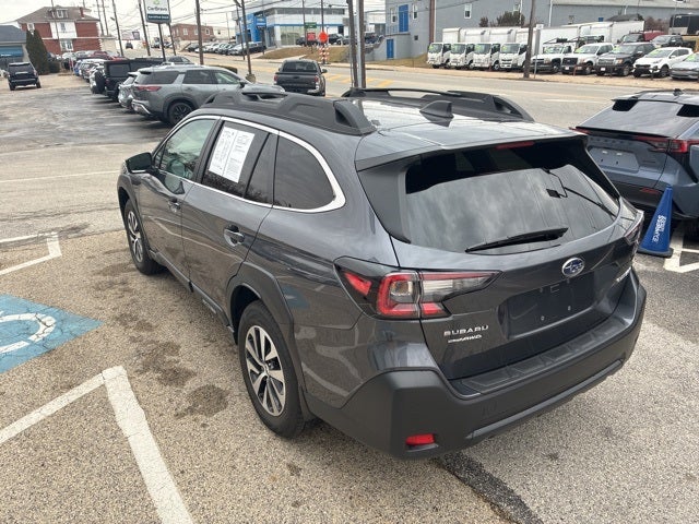 2025 Subaru Outback Premium