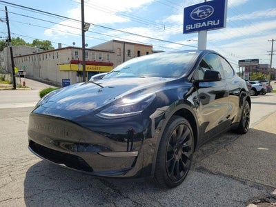 2023 Tesla Model Y Long Range