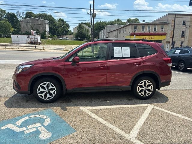 2023 Subaru Forester Premium