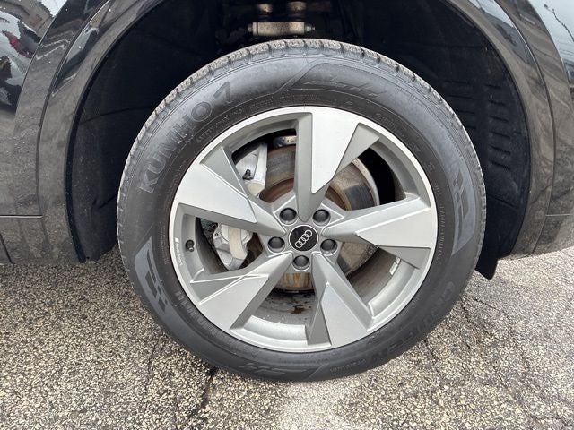 2023 Audi Q5 40 Premium quattro