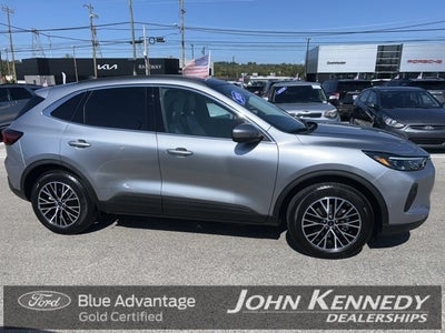 2024 Ford Escape Plug-In Hybrid Base