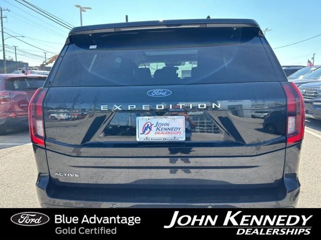 2025 Ford Expedition Active