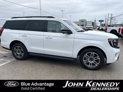 2025 Ford Expedition Active