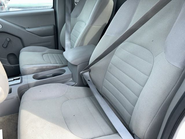 2015 Nissan Frontier S