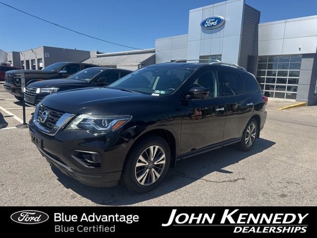 2017 Nissan Pathfinder SL