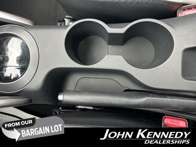 2013 Hyundai Veloster Turbo w/Black