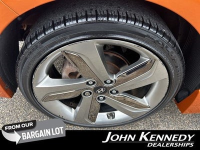 2013 Hyundai Veloster Turbo w/Black