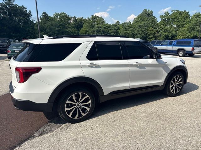 2024 Ford Explorer ST-Line