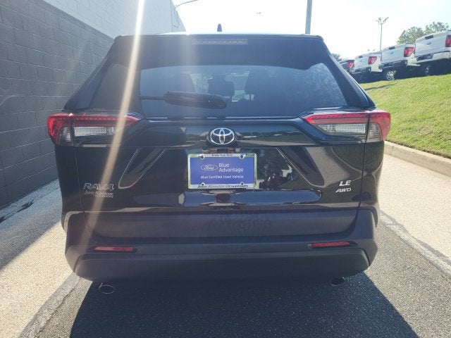 2022 Toyota RAV4 LE