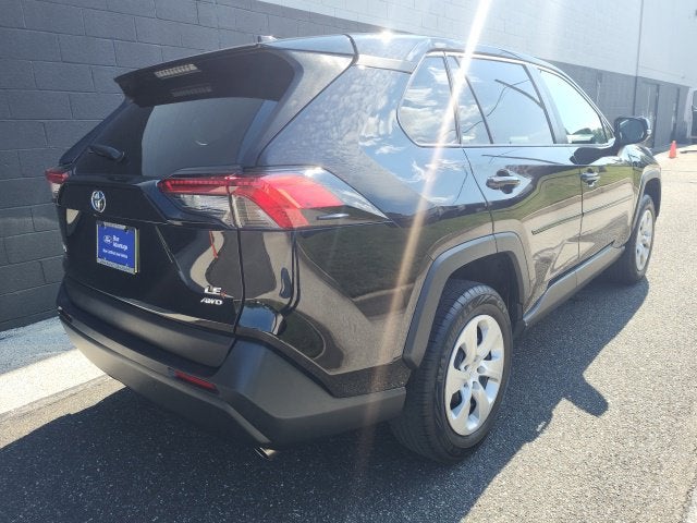 2022 Toyota RAV4 LE
