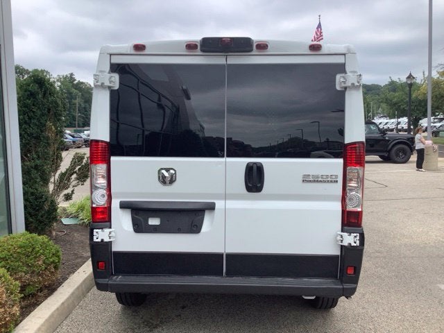 2025 RAM ProMaster 2500 Base 136 WB