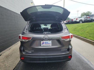 2016 Toyota Highlander XLE V6