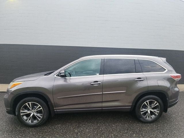 2016 Toyota Highlander XLE V6