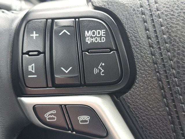 2016 Toyota Highlander XLE V6