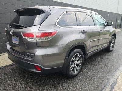 2016 Toyota Highlander XLE V6